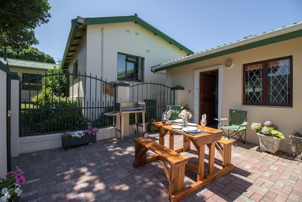 Апартаменты Dunwerkin Self Catering Кентон-он-Си Экстерьер фото
